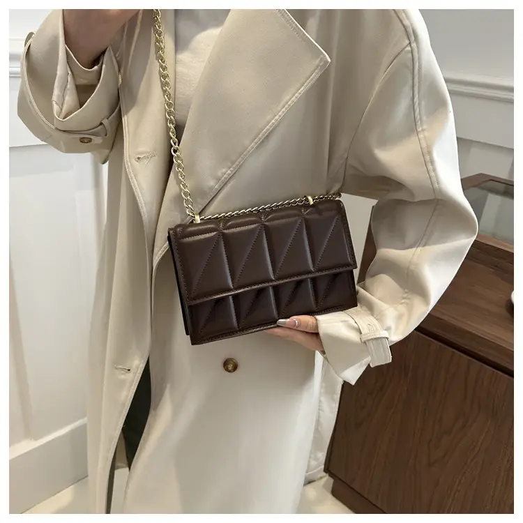 Orange Chain Crossbody Bag for Women 2024 — feature 9