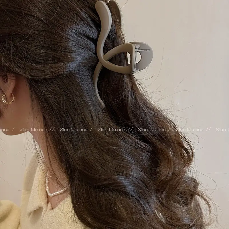 Frosted Wave Hair Clip for Women Large Back of Head Elegant Shark Clip - Image 10