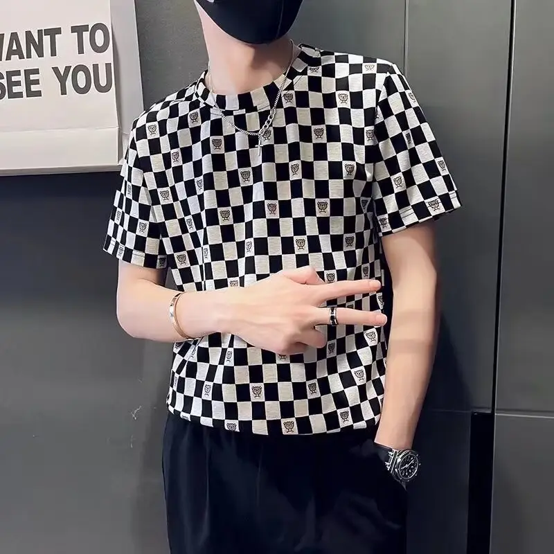 Men's Black White Checkered Short Sleeve T-Shirt - Image 3