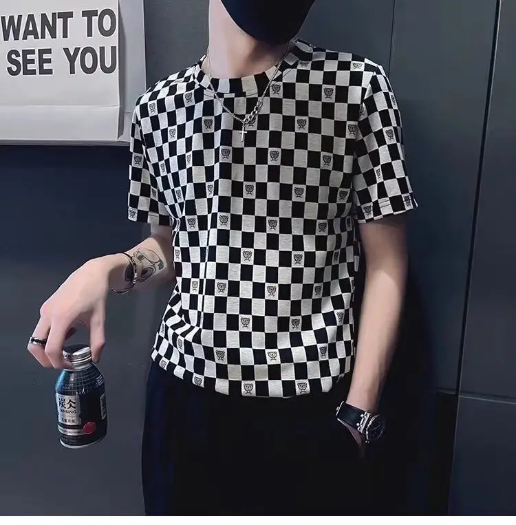 Men's Black White Checkered Short Sleeve T-Shirt — feature 4