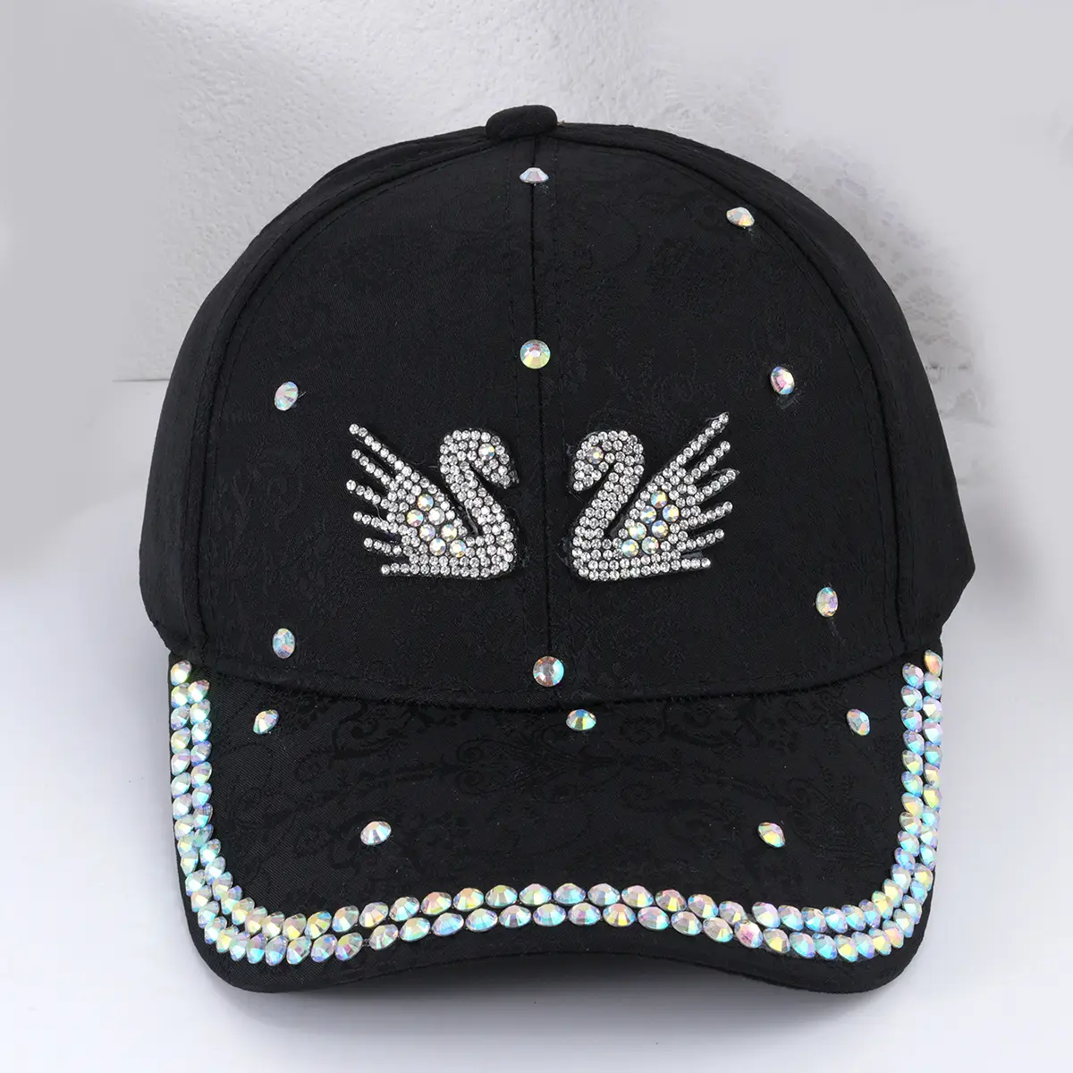 Korean Style Double Swan Rhinestone Cap for Women — feature 3
