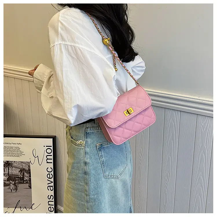 Light Blue Quilted Chain Shoulder Bag for Women — feature 9