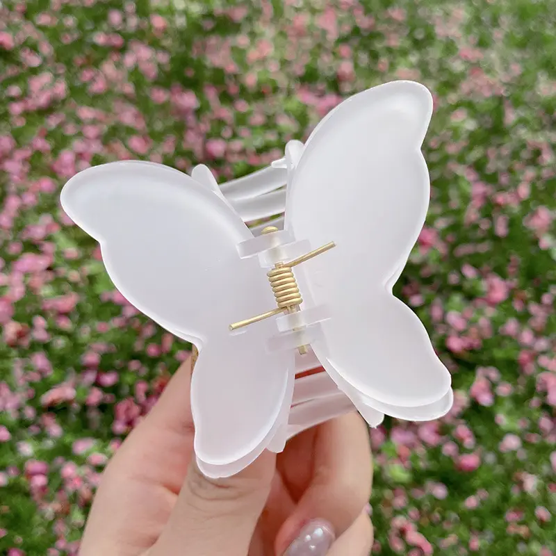 Spring Butterfly Hairpin Clip for Women - Image 10