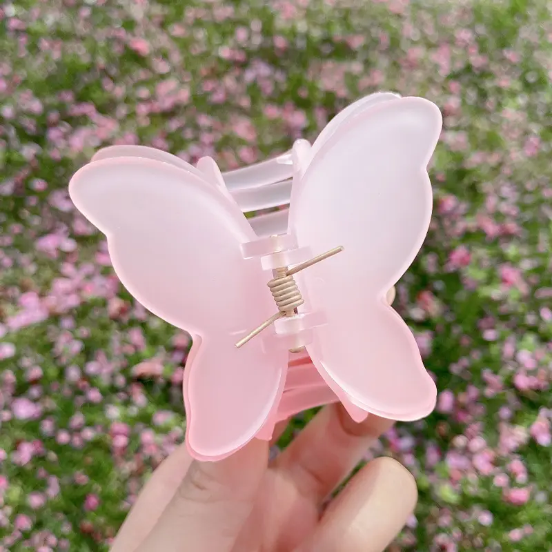 Spring Butterfly Hairpin Clip for Women - Image 9
