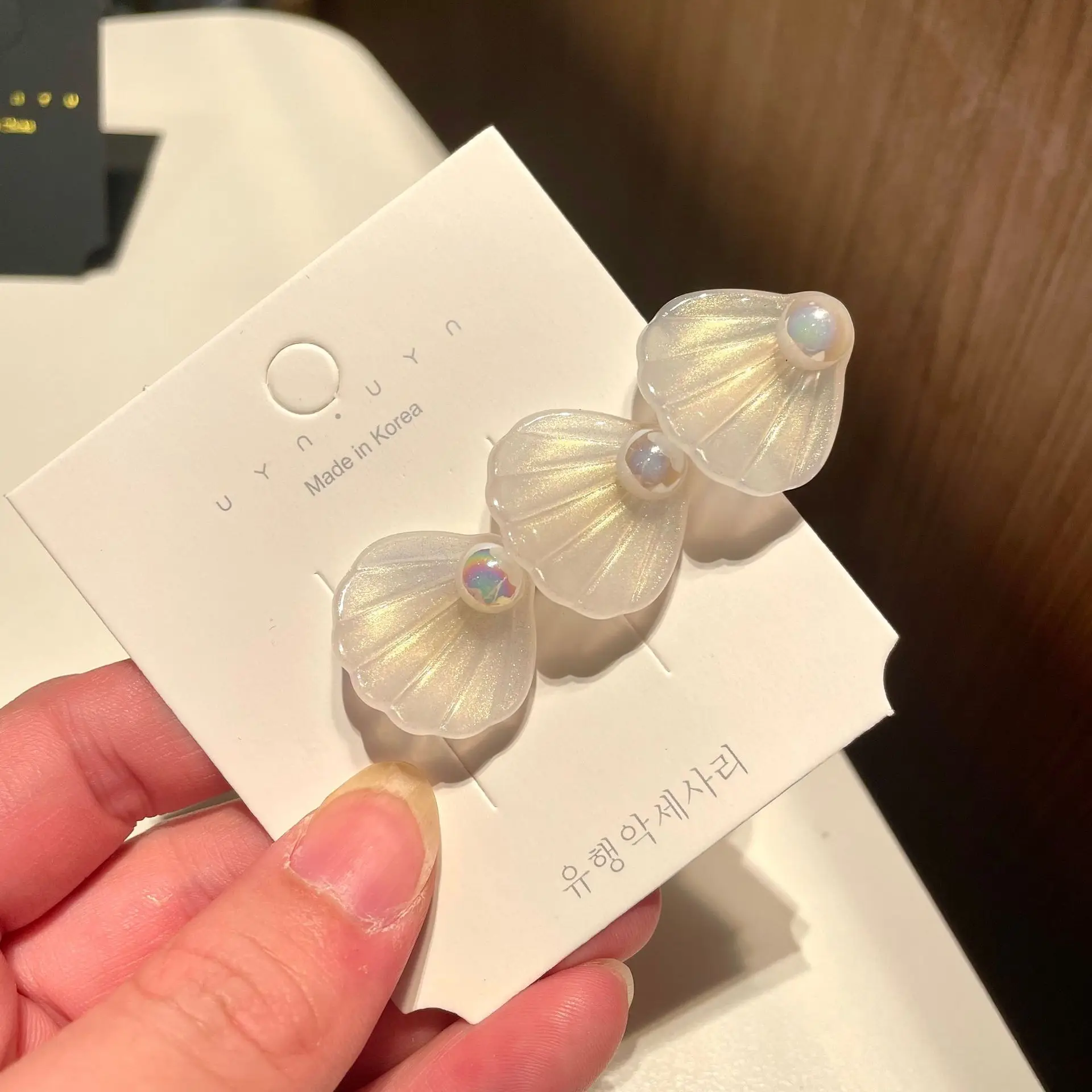 Pearl Shell Hairpin Clip for Women - Image 40