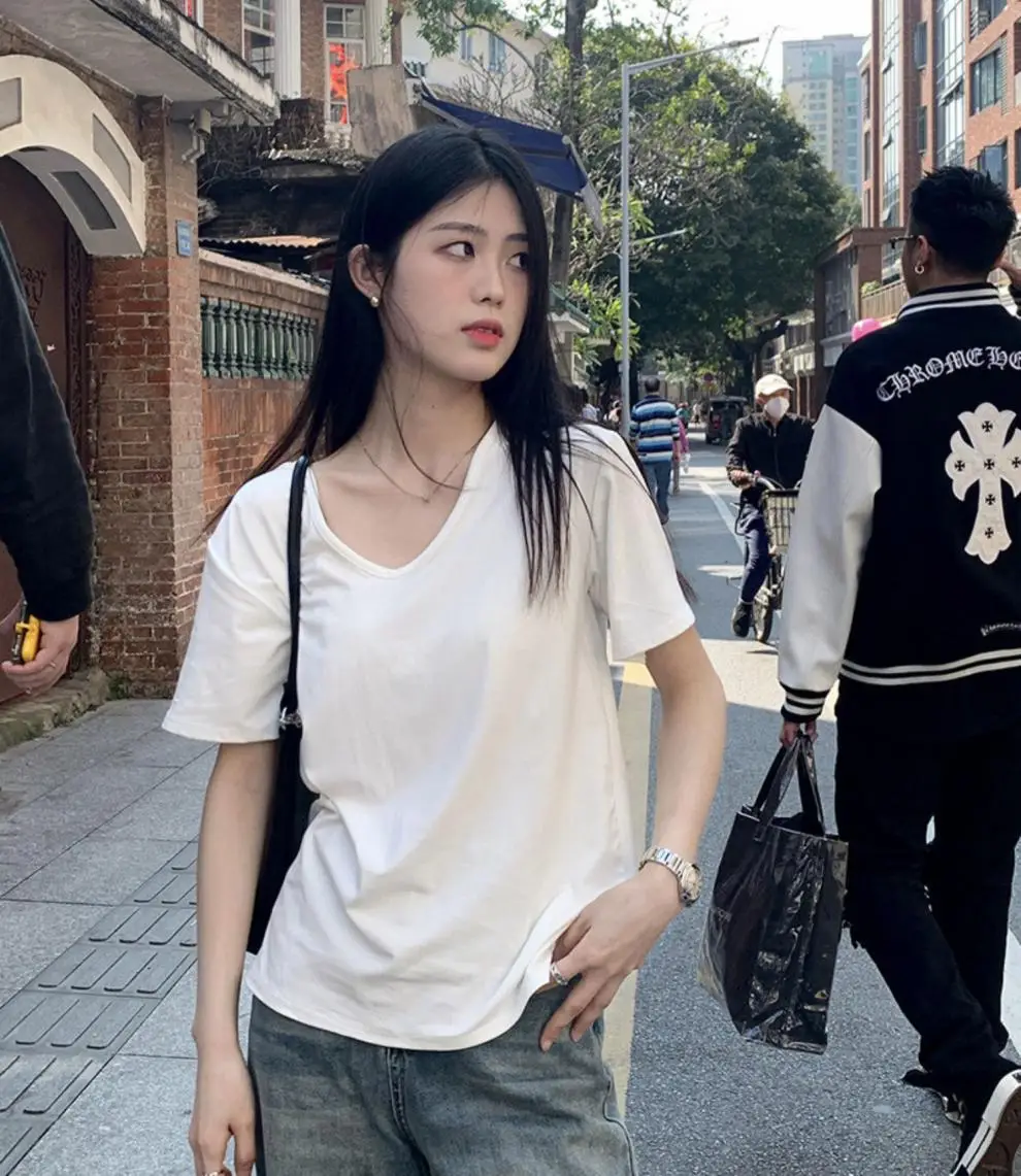 New Summer Thin V-neck Short-sleeved T-shirt Women's White Base Shirt Loose Slimming Casual T-shirt Trendy Women's Top — feature 5
