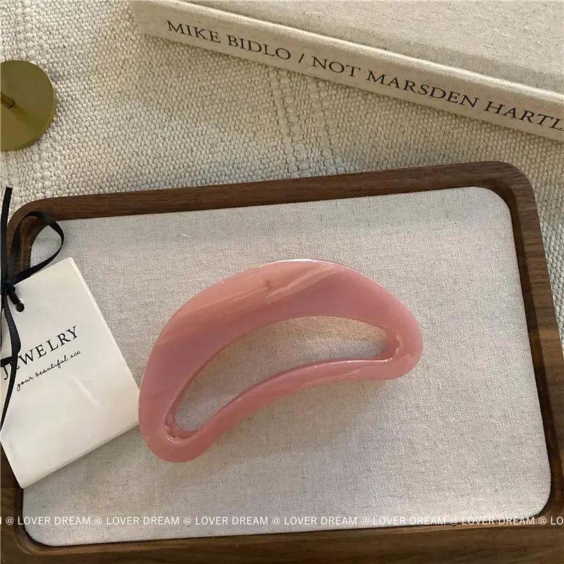 South Korea New Milk Tea Color Pink Semi-ring Hairpin — feature 3