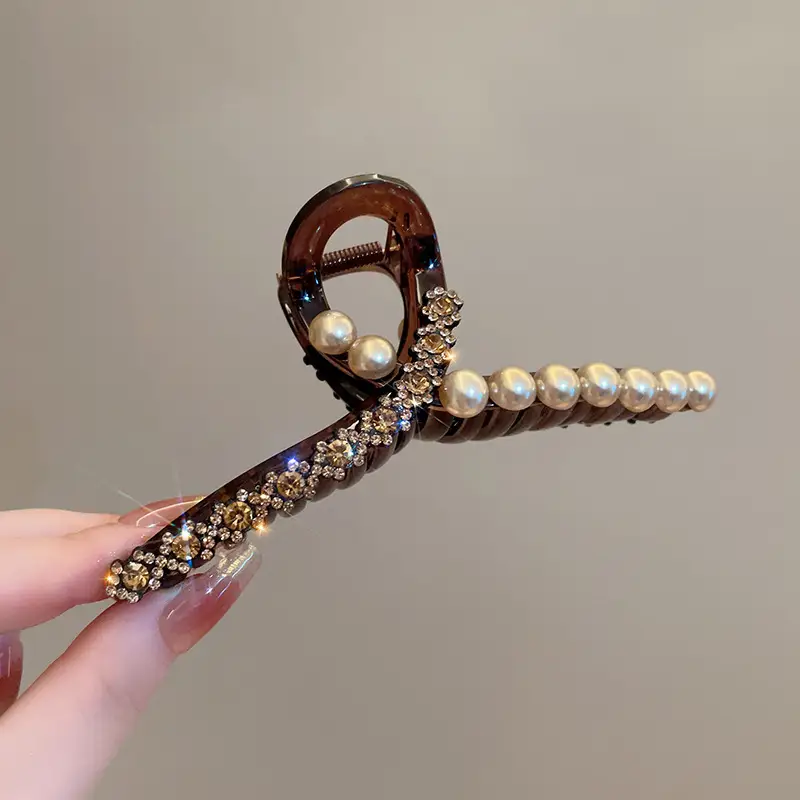 High-End Korean Style Pearl Shark Hair Clip