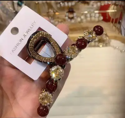 High-End Korean Style Pearl Shark Hair Clip