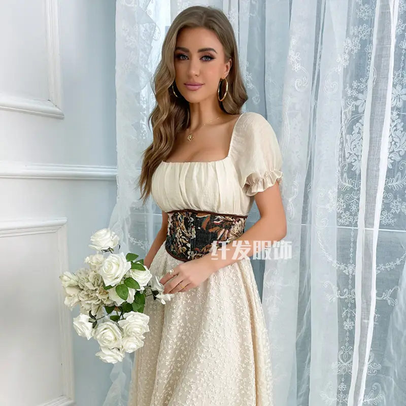 Retro Floral Belt with 3 Buttons European Style - Image 9