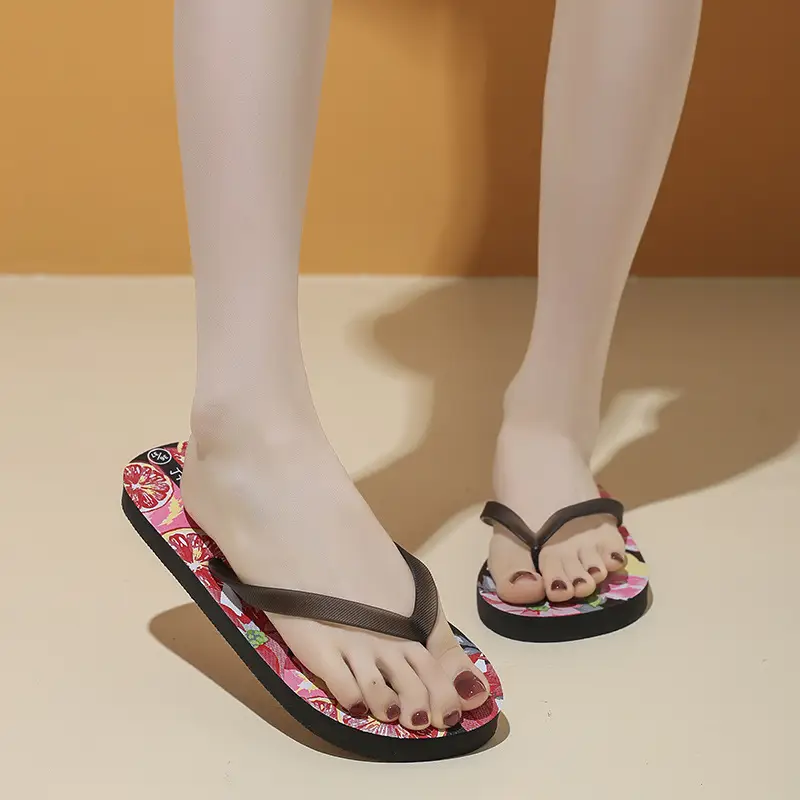 New Style Flip-Flops for Women Summer Trendy Flat Sandals Rubber Outdoor Casual Personalized Flip-Flops Beach Shoes for Women — feature 31