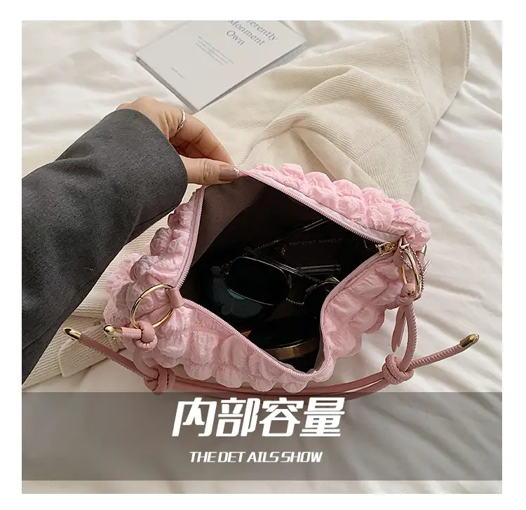 Pleated Shoulder Messenger Bag Cream Pink 2024 — feature 2