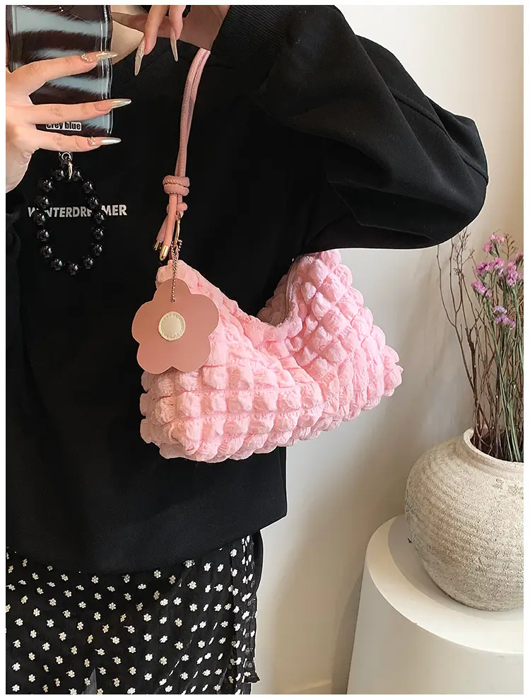 Pleated Shoulder Messenger Bag Cream Pink 2024 — feature 6