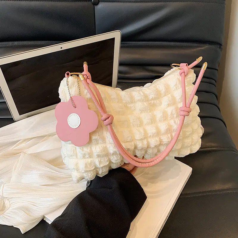 Pleated Shoulder Messenger Bag Cream Pink 2024 - Image 3