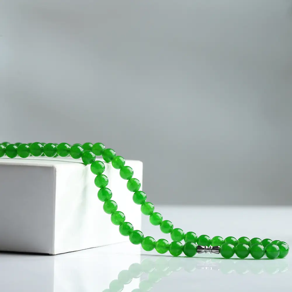 Women's Green Jade Beads Necklace Set — feature 5