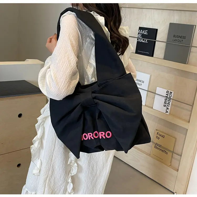 Women's Large Capacity Beige Tote Bag Summer Commute Shoulder Bag — feature 15