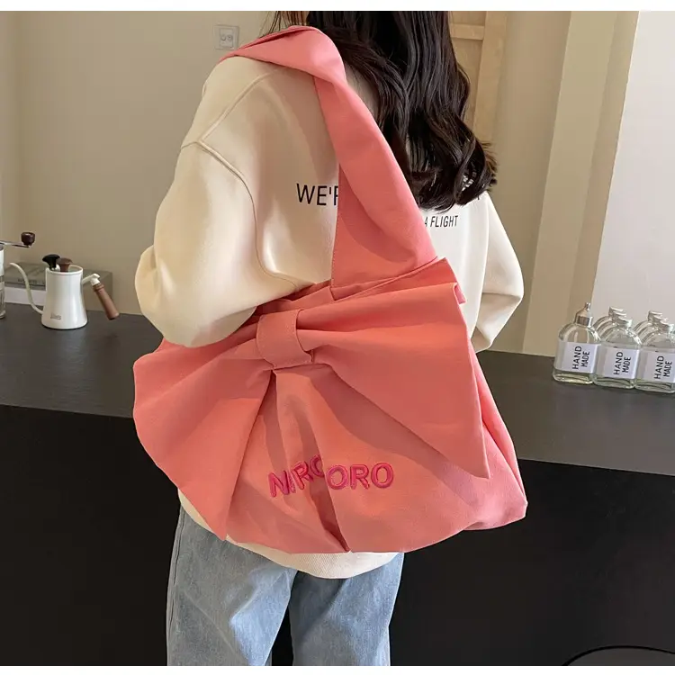 Women's Large Capacity Beige Tote Bag Summer Commute Shoulder Bag — feature 16
