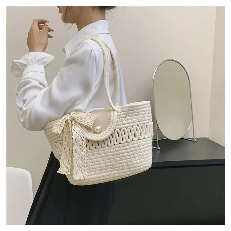 Women's Large Capacity woven straw tote bag with pearl buckle — feature 12