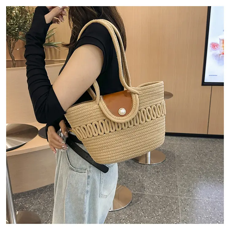 Women's Large Capacity woven straw tote bag with pearl buckle — feature 14