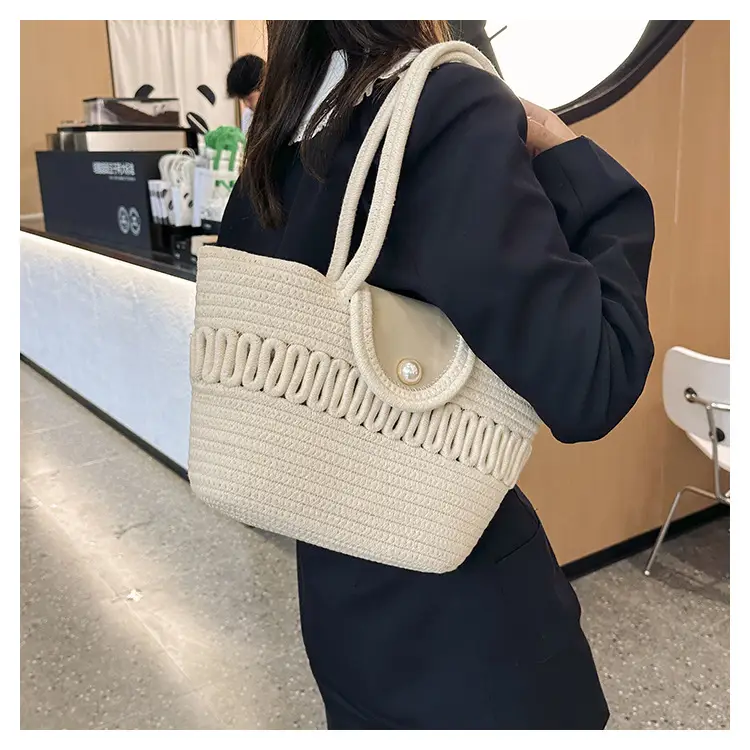 Women's Large Capacity woven straw tote bag with pearl buckle — feature 16