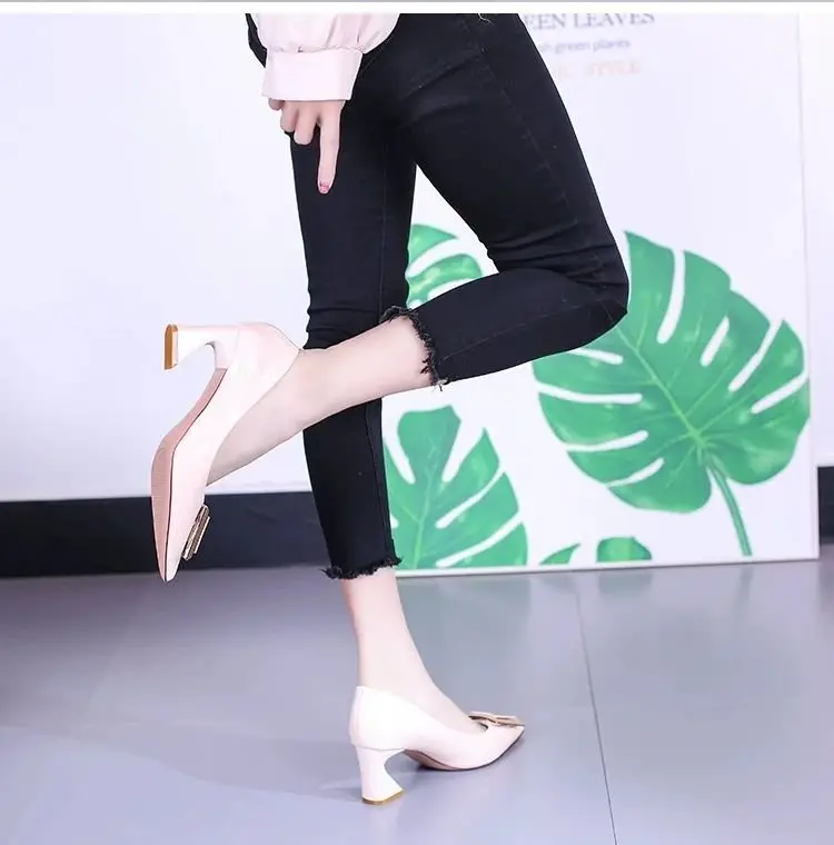 Sexy red high heels for women 2024 New style thick heel pointed toe shallow mouth square buckle French girl patent leather single-layer shoes wedding shoes — feature 3