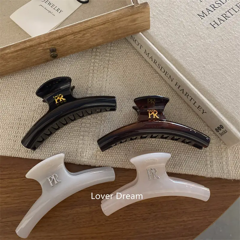 Golden Letter Hairpin for Women Fashion Clip - Image 6