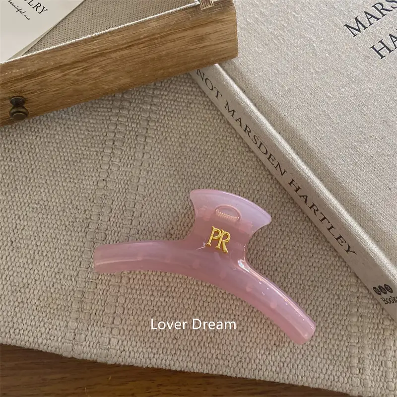 Golden Letter Hairpin for Women Fashion Clip — feature 17