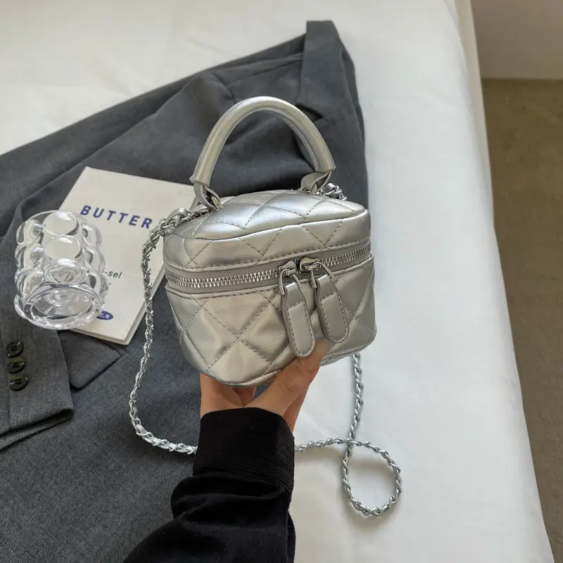 Silver Quilted Chain Shoulder Bag for Women 2024 - Image 2