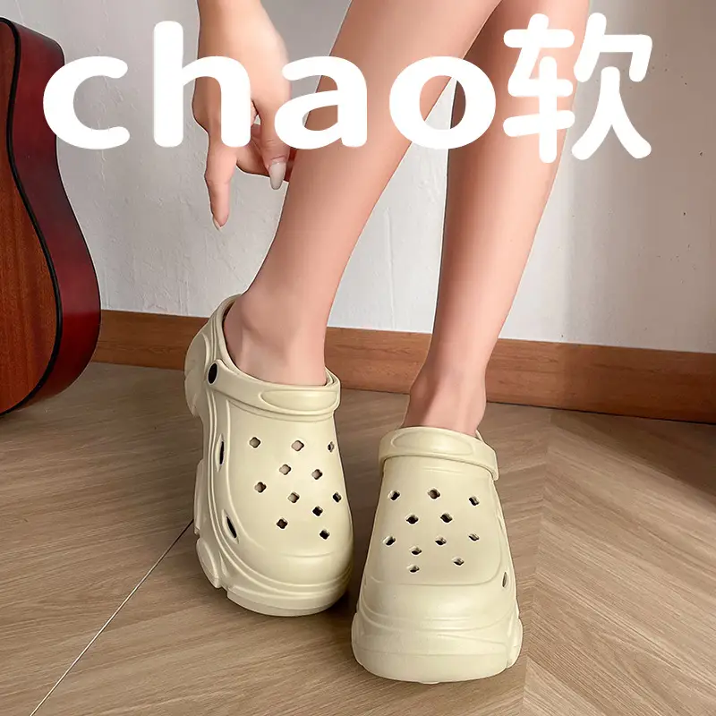 8CM high heel hole shoes women's summer outdoor wear thick bottom breathable two-way platform slippers non-slip beach slippers - Image 6