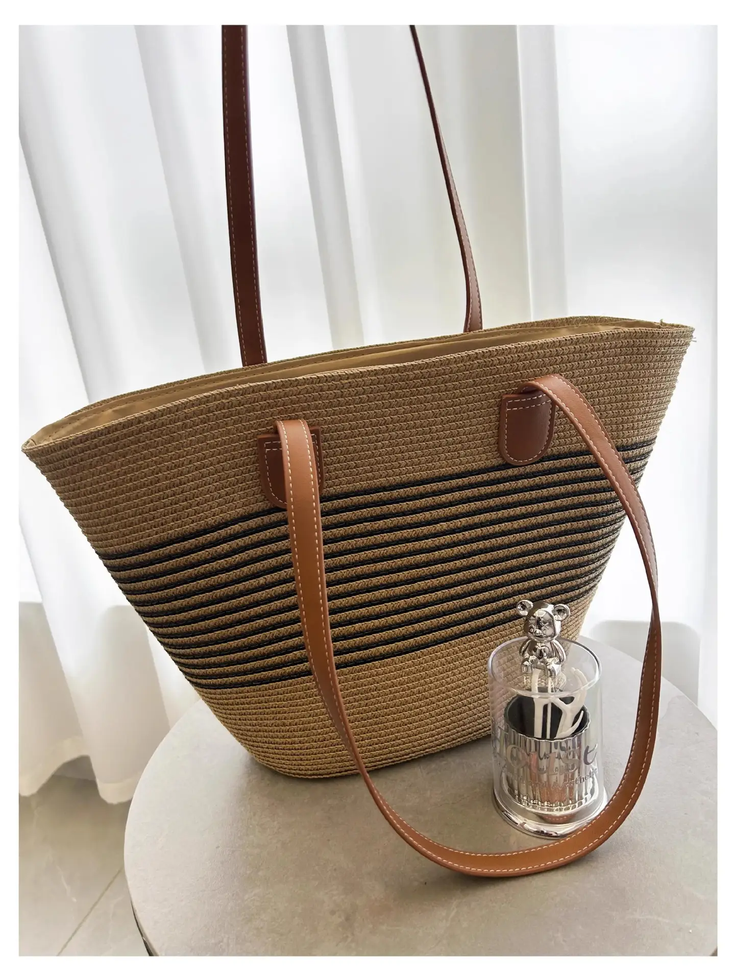Summer Straw Commuter Bag Large Capacity Beige — feature 10