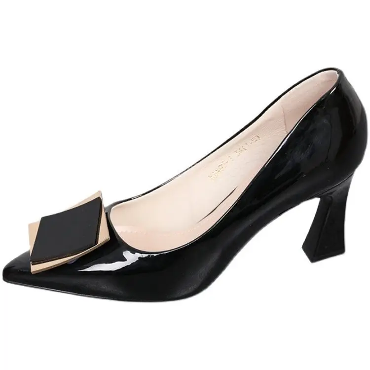 Women's high heels 2024 spring new elegant soft leather non-wear pointed all-match French square buckle small heel shoes
