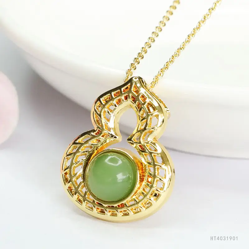 Guan Yu Jade Pendant Necklace Green Gourd Design - Image 3