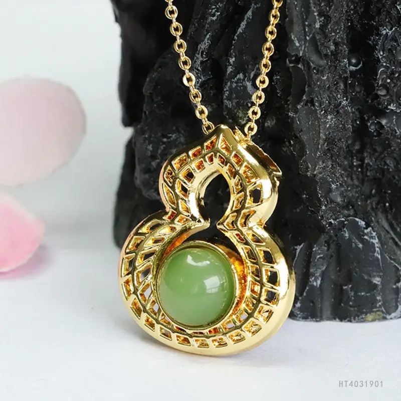 Guan Yu Jade Pendant Necklace Green Gourd Design - Image 5