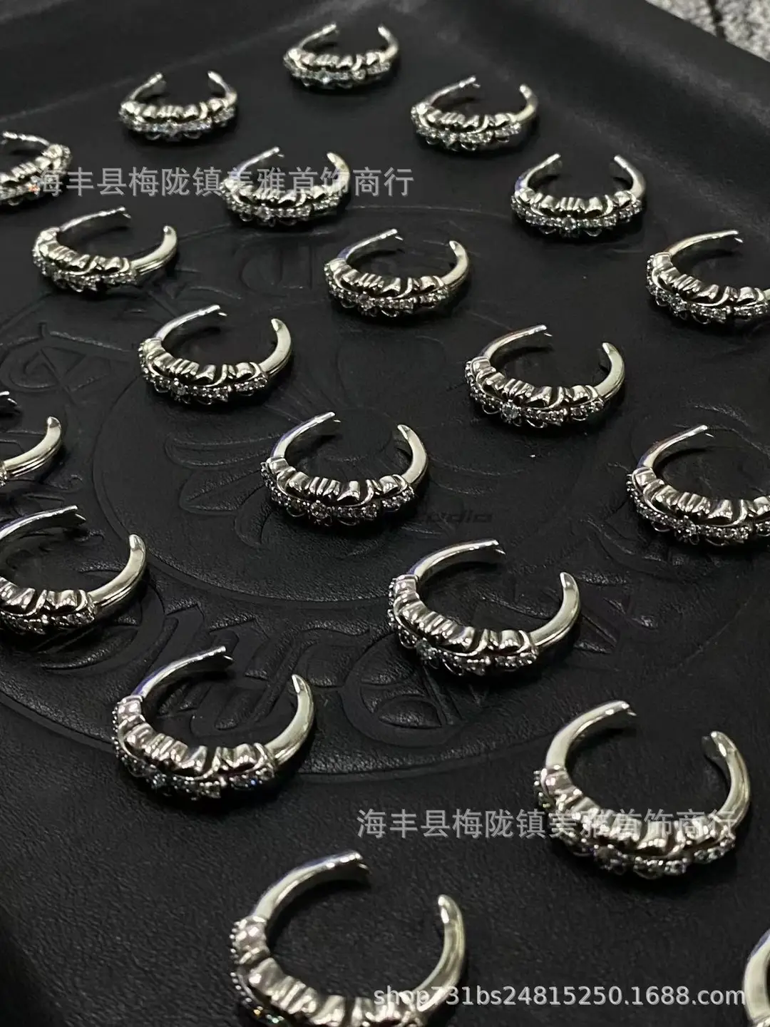 2024 Crocore Ring Trendy Brand Finger Ring Eternal Iris Domineering ins Old Retro European and American Tail Ring Wholesale
