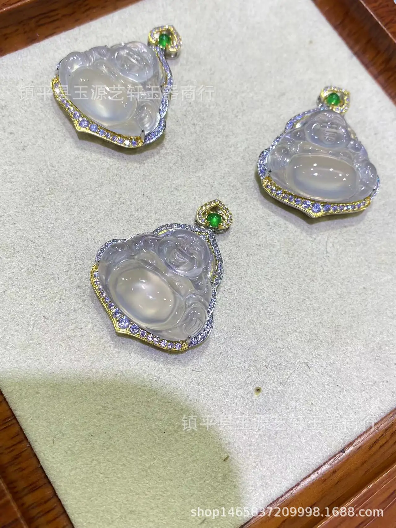 Ice Chalcedony Buddha Pendant with Agate Inlay & Silver Plating — feature 13