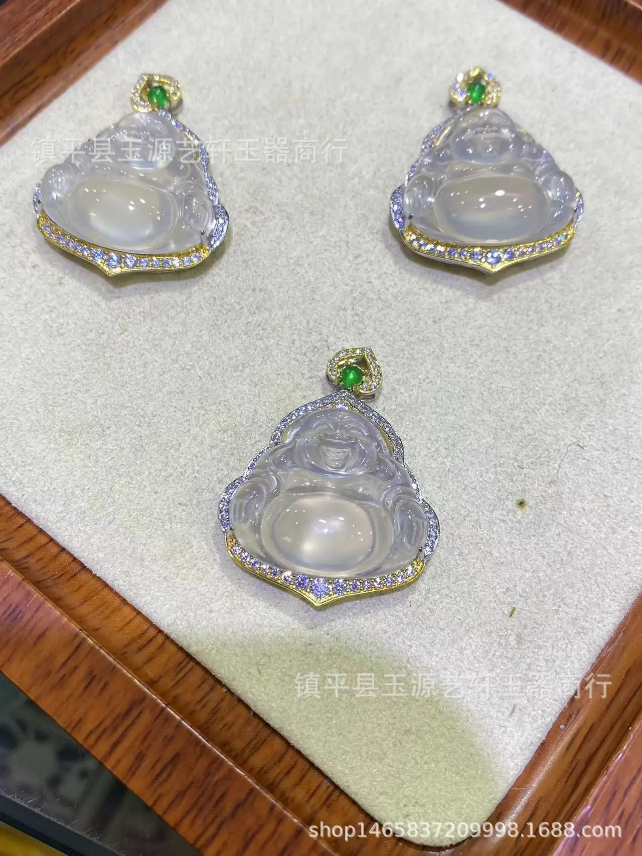 Ice Chalcedony Buddha Pendant with Agate Inlay & Silver Plating — feature 15