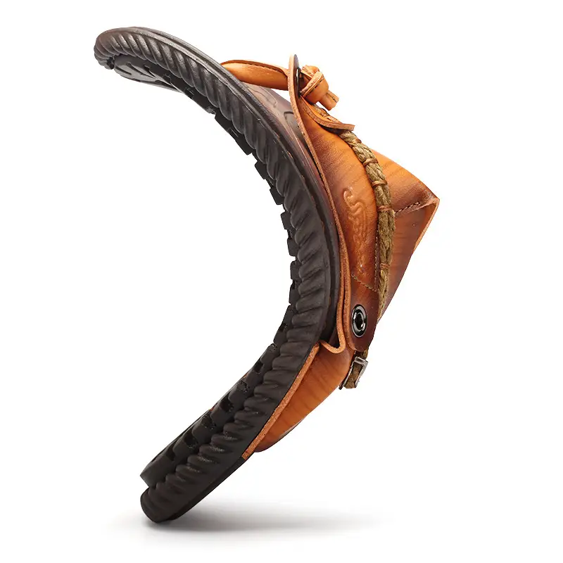 Cross-border men's sandals and slippers summer outdoor flip-flops sandals foreign trade men's leather beach men's sandals slippers — feature 45