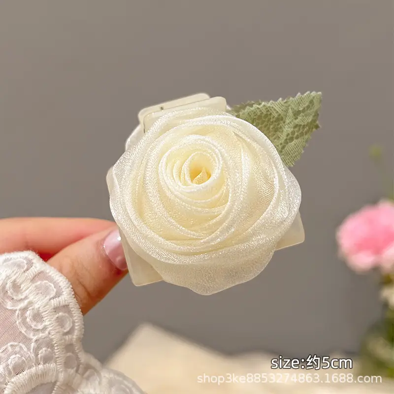 Super Gentle Pink Rose Grab Clip for Girls Spring 2024