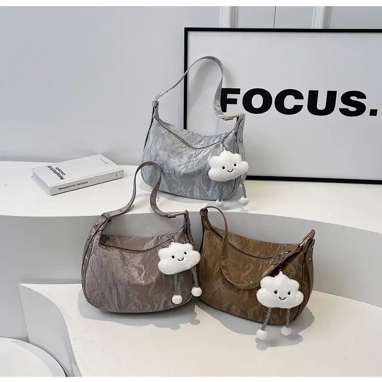 2025 Silver Metallic Shoulder Bag for Women — feature 24