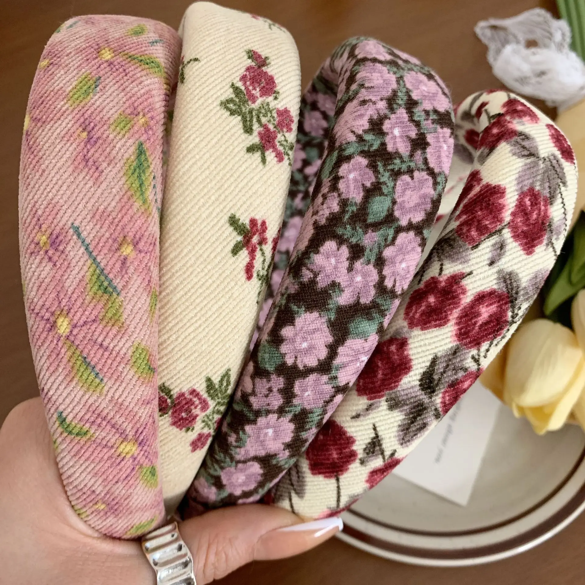 French Style Retro Floral Hair Band Women's 2024 New - Image 6
