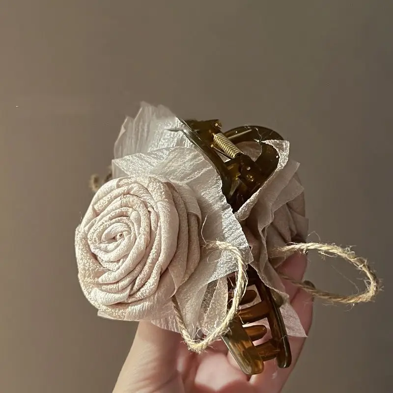 Dead Leaves Rose Milk Tea Hair Grab Clip — feature 13