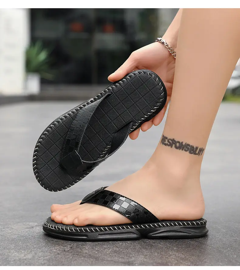 Men's Black Mesh Flip-Flops Summer 2024 — feature 5