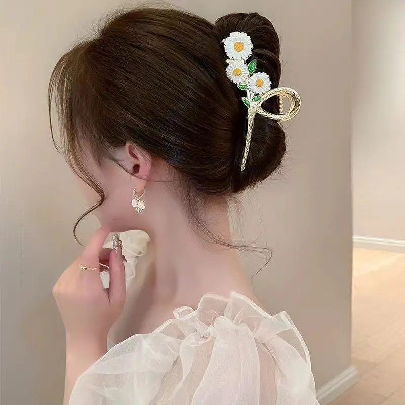 Spring Flower Hairpin for Women Sweet Green Gold — feature 2