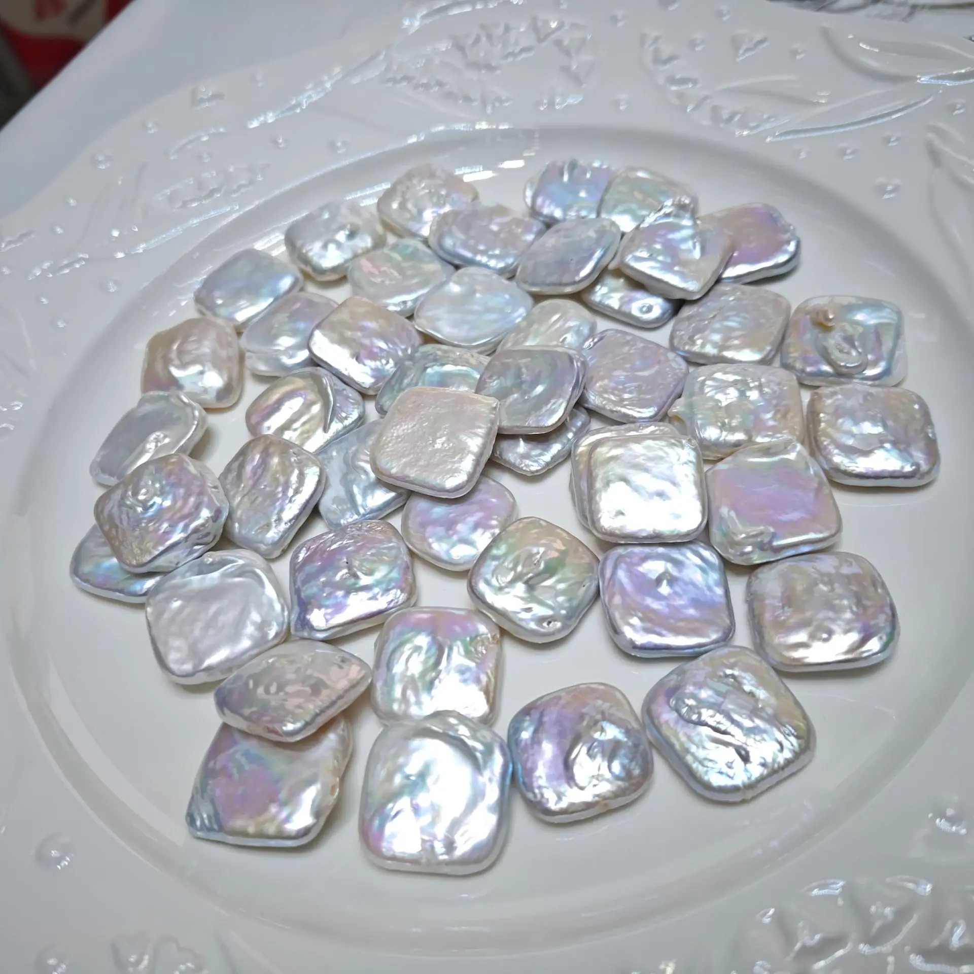 Natural Baroque Square Beads 20x20mm Light Dazzling