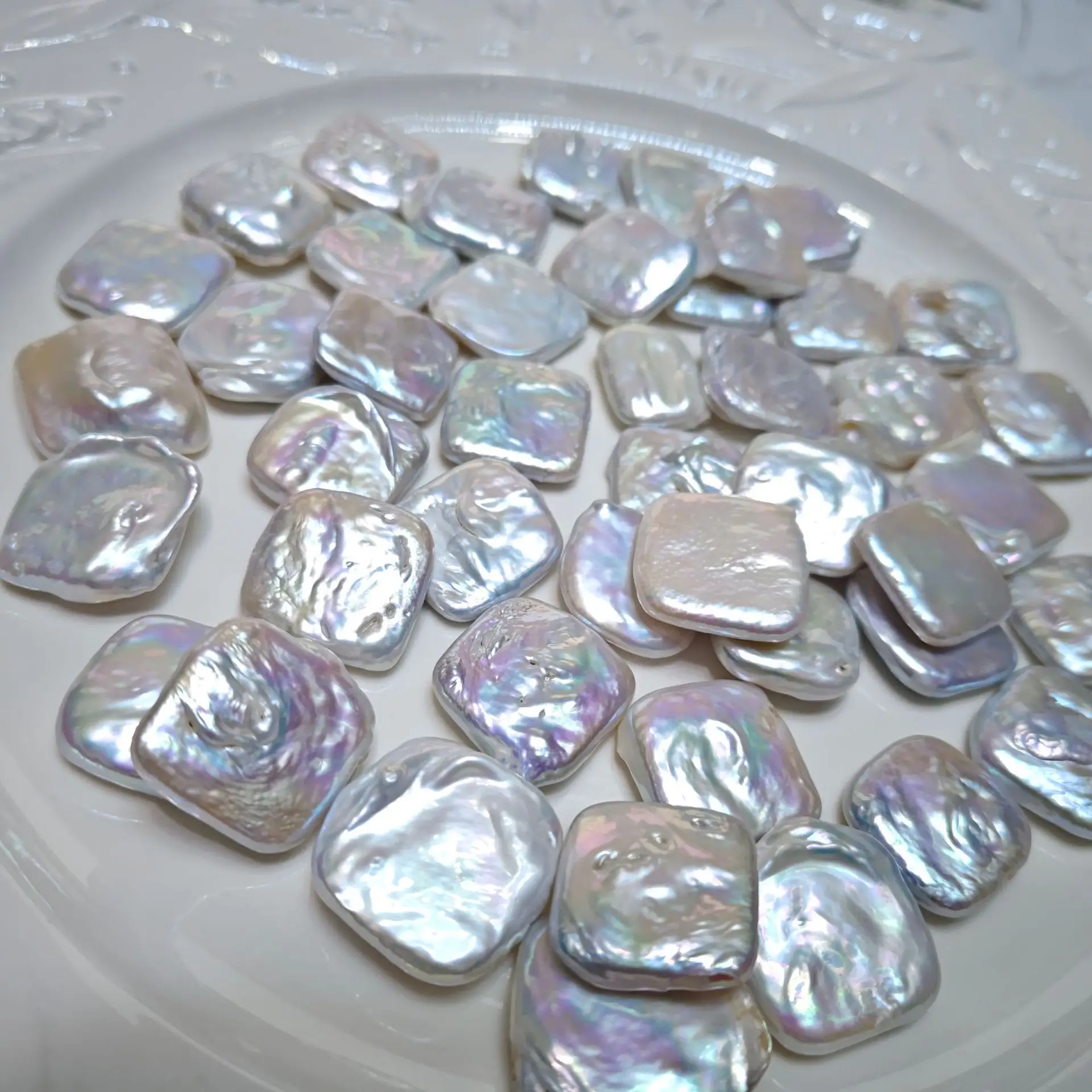 Natural Baroque Square Beads 20x20mm Light Dazzling