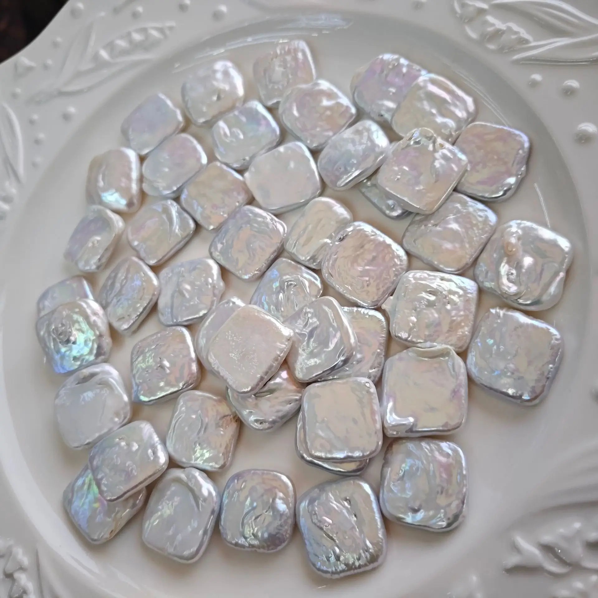 Natural Baroque Square Beads 20x20mm Light Dazzling
