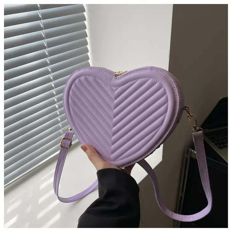 Red Heart-Shaped Shoulder Bag for Women — feature 9