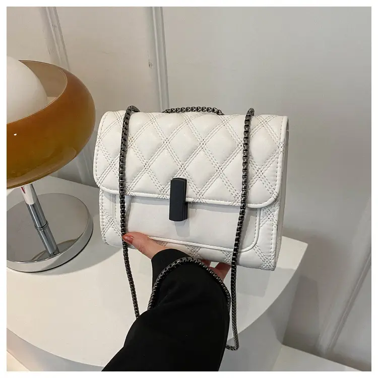 White Rhombic Chain Shoulder Bag for Women