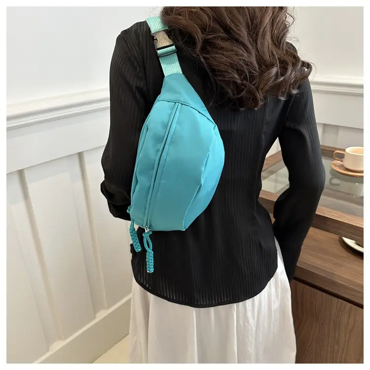 Blue Korean Style Crossbody Bag 2024 Spring — feature 12