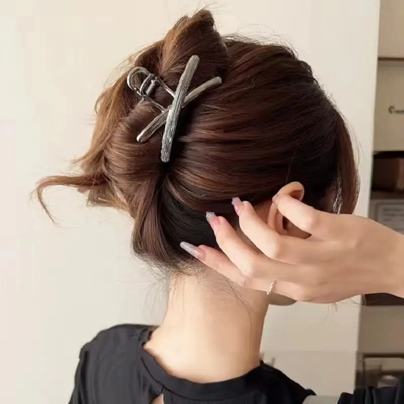 New High-End Korean Metal Cross Hair Clip